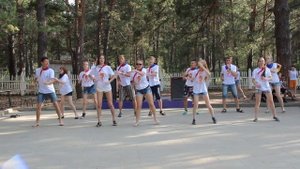 Танец вожатых "Аеее"