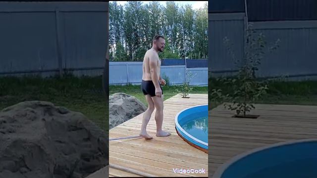 бассейн