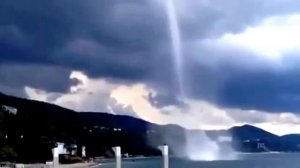 природное явление на воде