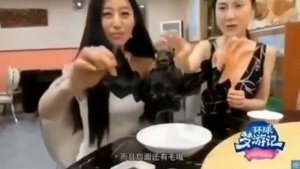 Китайцы едят летучих мышей