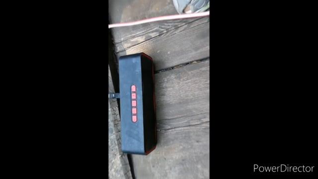 Поиск радио на переносном динамике китайского производства. смотреть онлайн