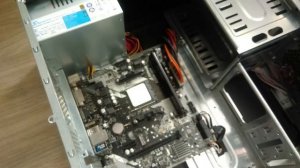 COOLER LOW PROFILE SNOWMAN M400 (4 HEATPIPES COM FAN DE 120mm E RGB)