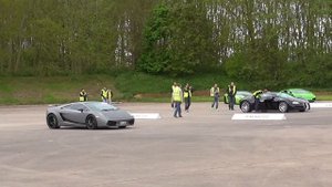 Bugatti Veyron VS Lamborghini Gallardo Superleggera - Vmax200