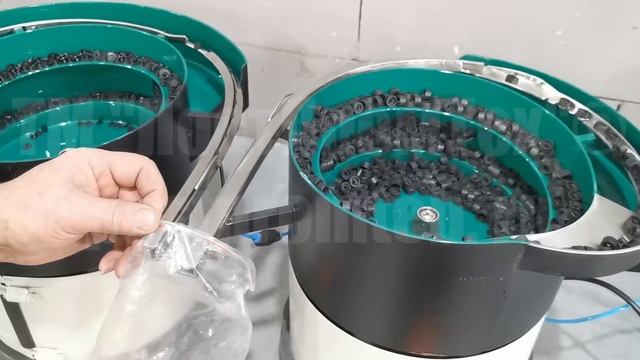Оборудование для ориентированной подачи мелких деталей. Автоматизация производства.
