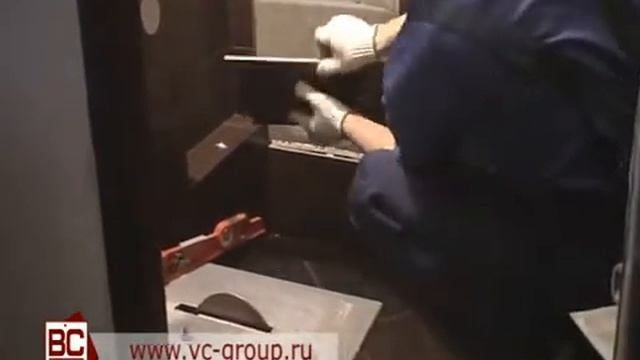 Пластиковый лючок под плитку
