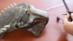 Как сделать маску Хищника (часть 3)