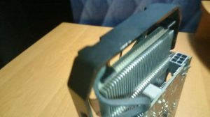 "ASUS Radeon R7 260X" _Изменяем принципам_