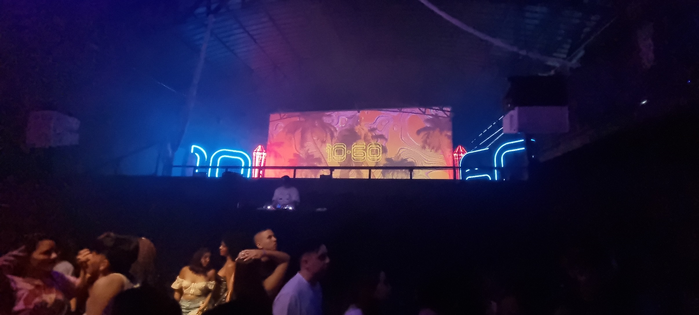 Ночной клуб ESPACIO 10-60 - 04.02.2023 - Кали, Колумбия смотреть онлайн