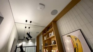 Натяжной потолок в частном доме