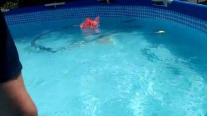 Как легко убрать песок со дна бассейна. ПЫЛЕСОС для бассейна.