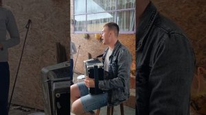 Поём под гармонь. Сергей Новосёлов
