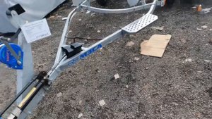 Серия прицепов МЗСА с гидравлическими системами слипования лодок и катеров до 5.5 м Практик про