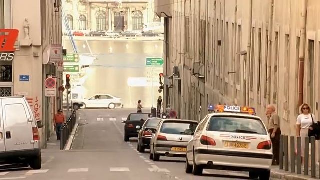 Taxi 2 - First Attack смотреть онлайн