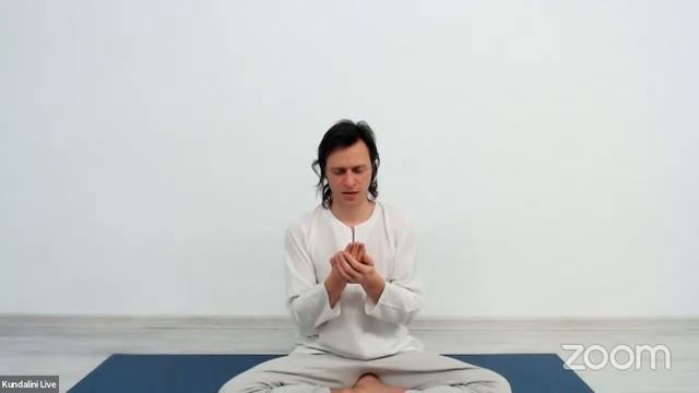 Денис Янютин Практика Time is Now Весна 2022 - 1 смотреть онлайн