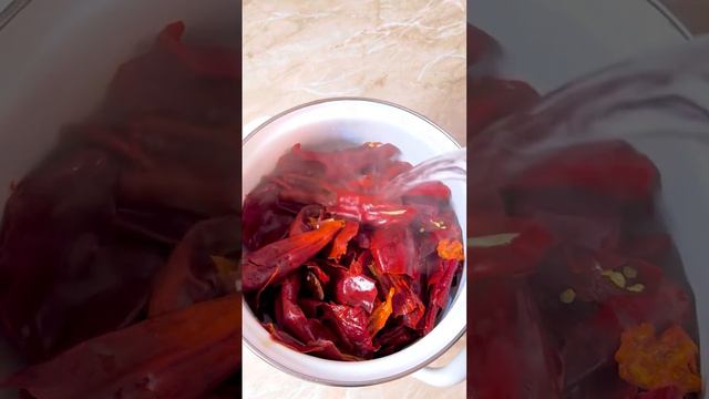 ЛАПИЗА! СУПЕР ПАСТА ИЗ ПЕРЦА( Кызыл муч киями) смотреть онлайн