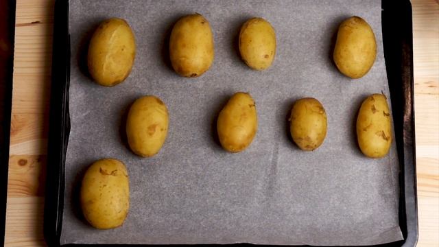 Картофель за который вы будете драться. Картофель по-гречески. Картошка по деревенски на сковороде смотреть онлайн