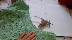 Вязание круглой кокетки с листиками.Моя схема. И как я по ней работаю.