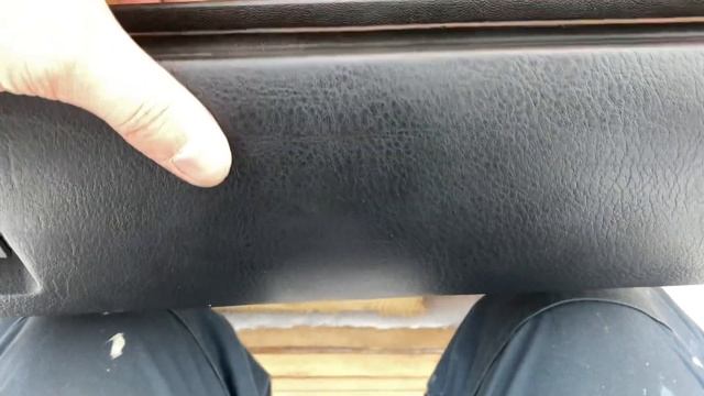 Плохо закрывается бардачок и как отрегулировать Пассат б3/б4 смотреть онлайн