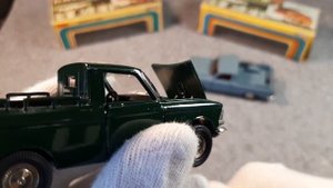 Номерная модель vs Новодел из 90-х/Москвич-пикап А 19/Модели 1:43