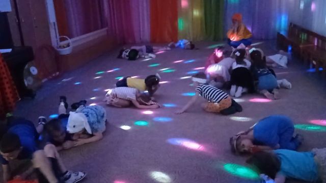 игра с клоуном смотреть онлайн