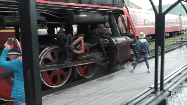 Торжественный гудок паровоза! Порт Байкал прибытие паровоза/Listvyanka Steam Locomotive, Baikal Por смотреть онлайн