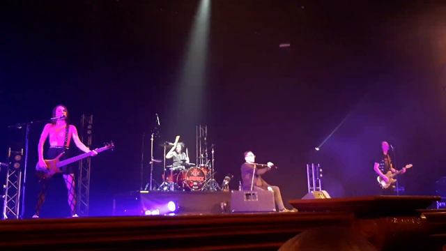 Глеб Самойлов и The Matrixx - Москва-река (Новосибирск, ДКЖ, 13.03.2020) смотреть онлайн