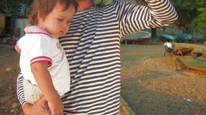 "Мелодия Черного моря" слова Ивана Левченко, музыка Сергея Колодяжного.