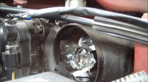LADA XRAY/СROSS - Замена ламп дальнего света