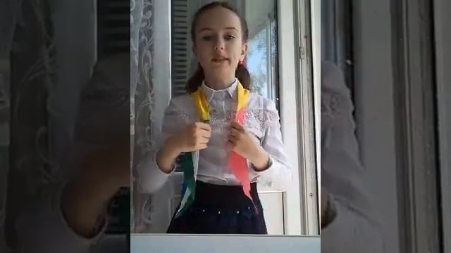 КАК ПРАВИЛЬНО ЗАВЯЗЫВАТЬ ПИОНЕРСКИЙ ГАЛСТУК?