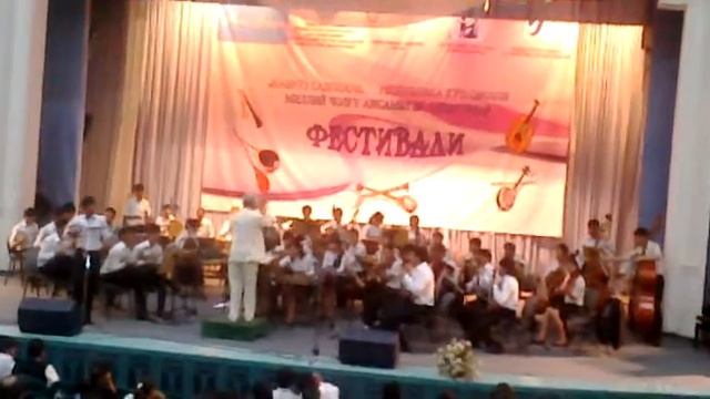 Узбекские дети делают настоящую музыку №2 смотреть онлайн