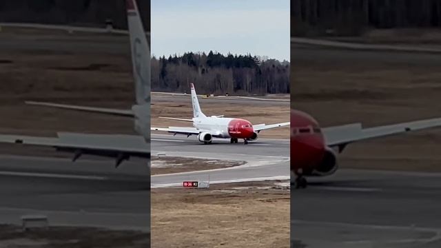 Norwegian Boeing 737-800 ( LN-ENQ ) landing at Oslo Sandefjord Torp Airport