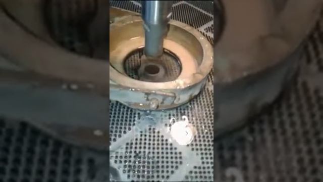 Отверстие в стекле 4мм алмазным сверлом 26mm Евротех смотреть онлайн