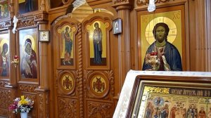 Соборное пение в церкви Символа Веры - на 4 минуте видео