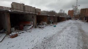 Снос гаражей в Петербурге / Автохлам в гаражах