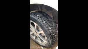 Дошиповка зимних шин своими руками с помощью приспособления для шуруповёрта