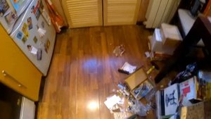 4Kolesa Хрущевский холодильник под окном.