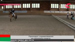 Барьерная среда: в Ханты-Мансийске проходят соревнования по конному спорту