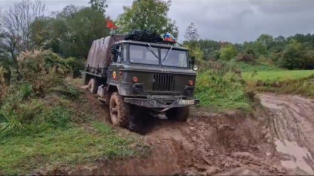 Газ 66 с Газ 41 мотором. Ах, какой звук 🥰 смотреть онлайн