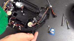 Что внутри Ecovacs Deebot n79s как разобрать робот пылесос