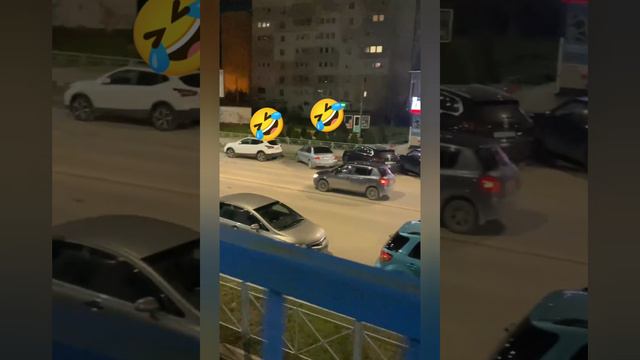 Брат приехал на 3 дня в Севастополь))