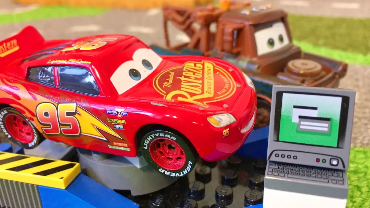 Тачки Молния Маквин Мэтр Чудо Гараж Мультики про Машинки Cars Lightning McQueen