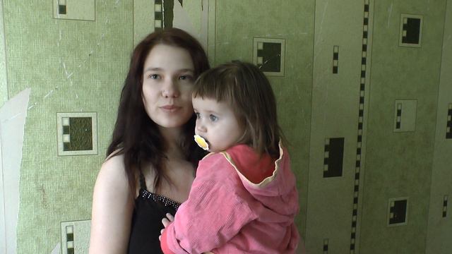 Помощь одинокой девушке с ребенком от жительницы Санкт Петербурга смотреть онлайн