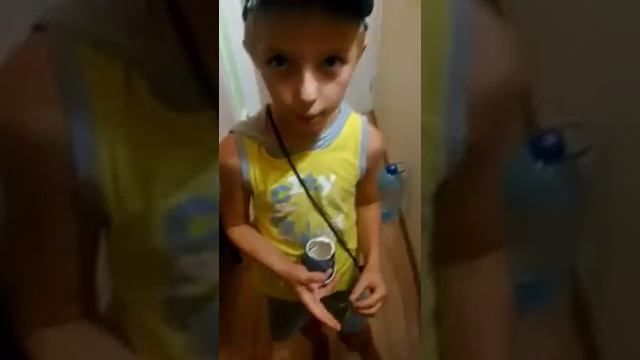 Рассуждения на тему беременности и родов у богомолов. Богомолья ферма. Крым. Август 2018г смотреть онлайн