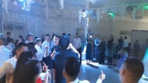 Эрхан Попов поет песню Dabro "Юность" (Мы поставим на всю и соседи не спят) 19.08.2022 г.