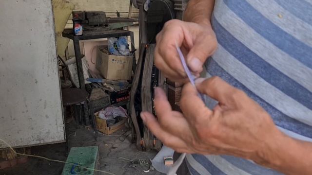 ПРОСТАЯ, НАДЕЖНАЯ  СНАСТЬ на  А М У Р А и вязка камыша. См. предыдущий ролик.