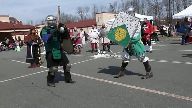 Sir Murdoch Bane vs a noble opponent. Mudthaw 2019 East Kingdom SCA