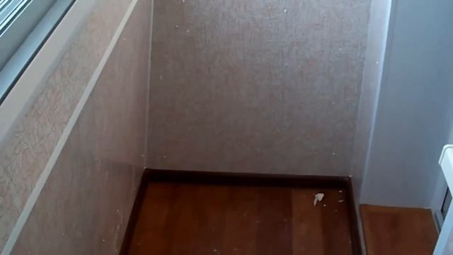 пример отделки балкона цветными панелями ПВХ смотреть онлайн