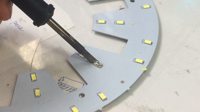 НЕ ГОРИТ СВЕТОДИОДНАЯ ЛЮСТРА смотреть онлайн