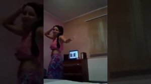 Очень чувственный арабский танец