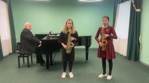 Дуэт саксофонисток ~ "SaXDuO"/П.Ч. Чайковский "Сладкая греза"